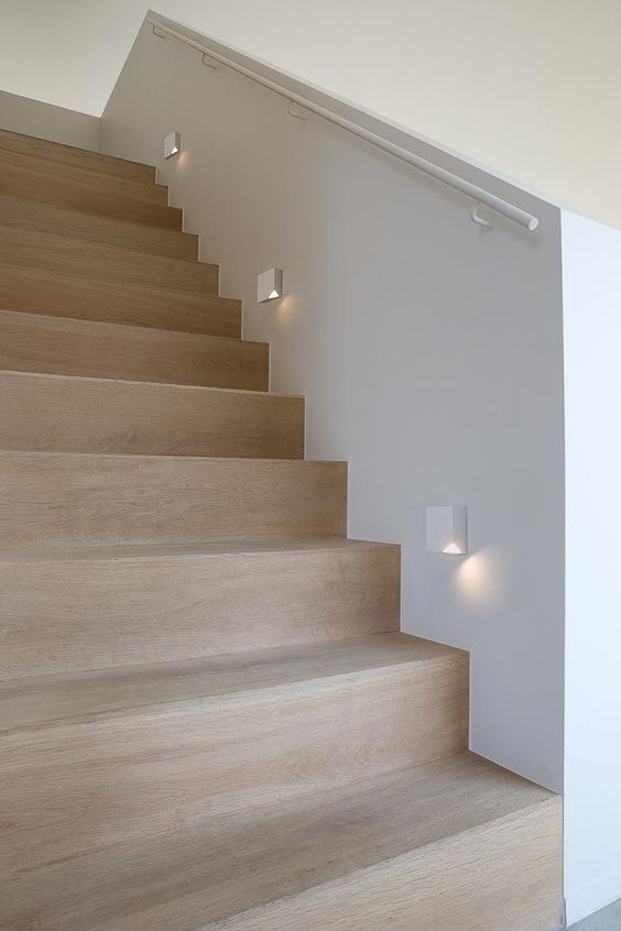 Lighting stairs downlighter